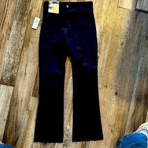 Flare leg stretch pants black new never wore